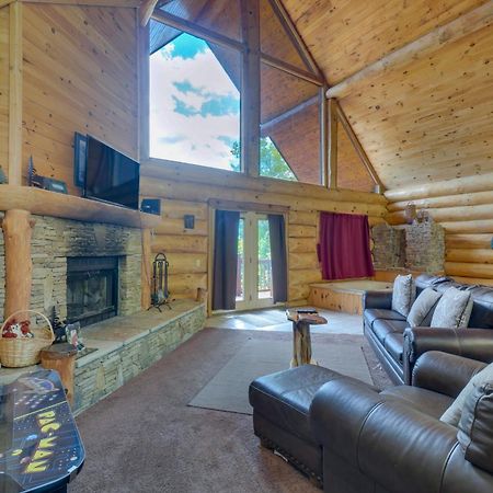 Gatlinburg Cabin With Hot Tub About 11 Miles To Downtown Exterior photo